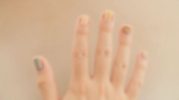 Des solutions efficaces pour le soin des ongles abîmés